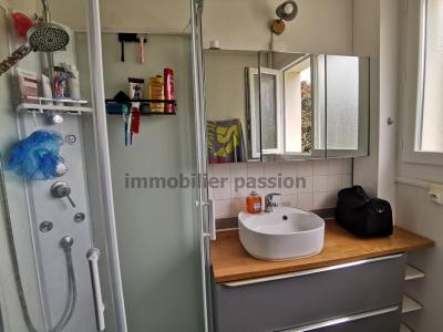 For sale Angers 3 rooms 57 m2 Maine et loire (49000) photo 4