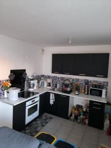 For sale Tourcoing 3 rooms 62 m2 Nord (59200) photo 2