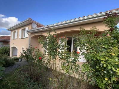For rent Chatelguyon 4 rooms 96 m2 Puy de dome (63140) photo 0