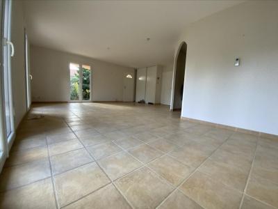 For rent Chatelguyon 4 rooms 96 m2 Puy de dome (63140) photo 2