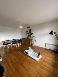 For rent Lyon-5eme-arrondissement 2 rooms 57 m2 Rhone (69005) photo 4