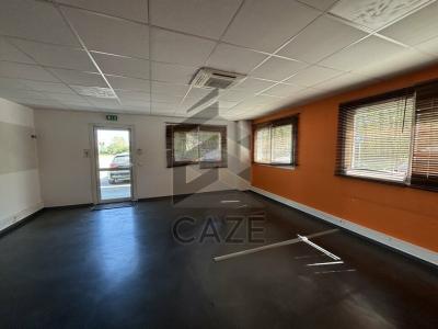 Louer Commerce Merignac 212004 euros