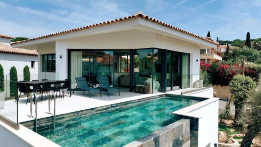 Vacation rentals Sainte-maxime 5 rooms 200 m2 Var (83120) photo 0