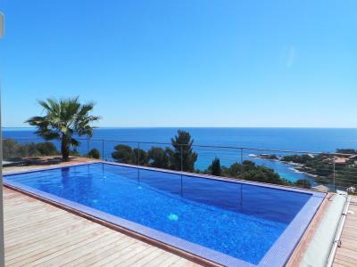 Vacation rentals Issambres 5 rooms 140 m2 Var (83380) photo 0