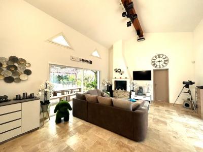 For sale Plan-de-la-tour 7 rooms 150 m2 Var (83120) photo 1