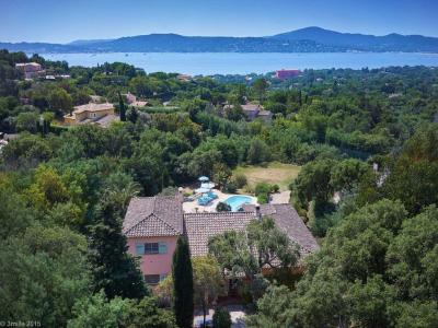 Acheter Maison 267 m2 Grimaud