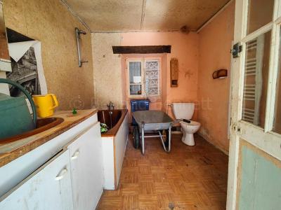 For sale Sauze-vaussais 4 rooms 73 m2 Deux sevres (79190) photo 2