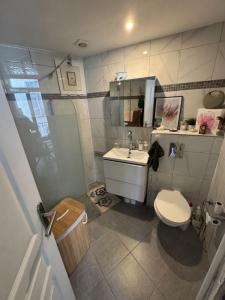For sale Nice 2 rooms 42 m2 Alpes Maritimes (06300) photo 2