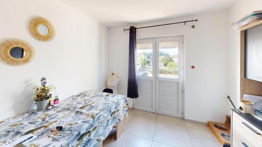 For sale Perpignan 4 rooms 80 m2 Pyrenees orientales (66000) photo 3