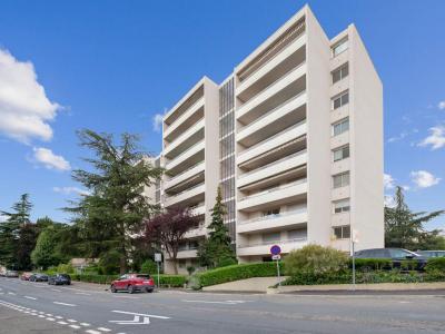 For sale Sainte-foy-les-lyon 5 rooms 137 m2 Rhone (69110) photo 0