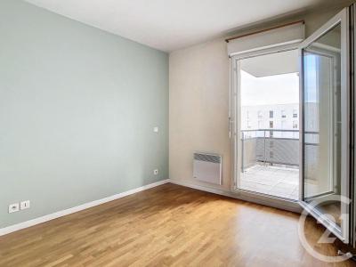 For sale Vitry-sur-seine 4 rooms 79 m2 Val de Marne (94400) photo 2