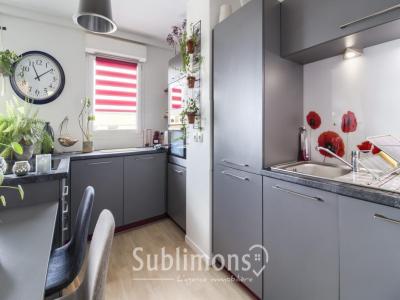 For sale Vannes 3 rooms 57 m2 Morbihan (56000) photo 2