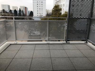 For rent Saint-priest 2 rooms 38 m2 Rhone (69800) photo 1
