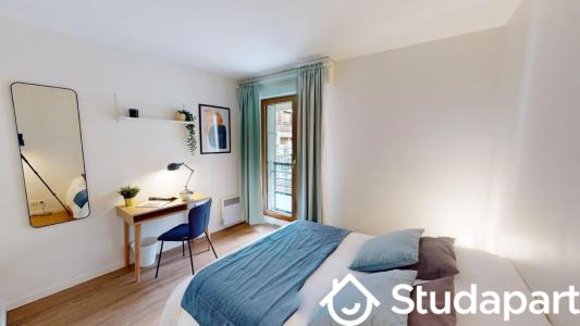 For rent Issy-les-moulineaux 1 room 37 m2 Hauts de Seine (92130) photo 1