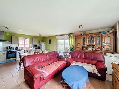 For sale 5 rooms 85 m2 Ain (01190) photo 1