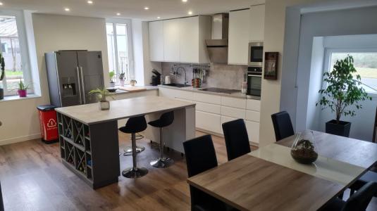 For sale DIEUZE 5 rooms 180 m2 Moselle (57260) photo 0