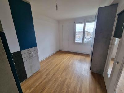 Louer Appartement Paris-18eme-arrondissement Paris
