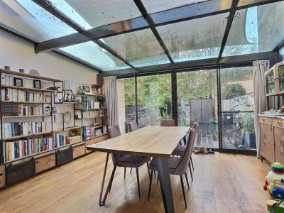 For sale Bordeaux 5 rooms 110 m2 Gironde (33800) photo 3