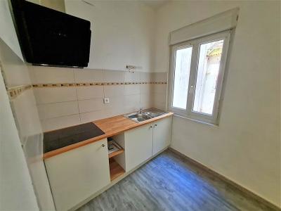 For sale Carcassonne 2 rooms 54 m2 Aude (11000) photo 2