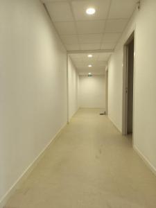 Louer Commerce Annonay 8124 euros