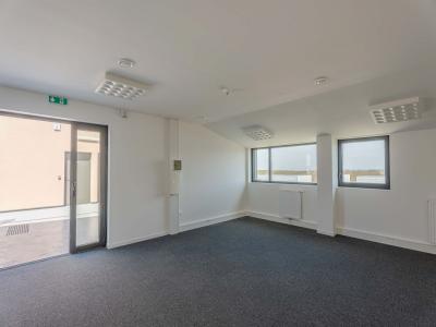 Louer Bureau 31 m2 Epron