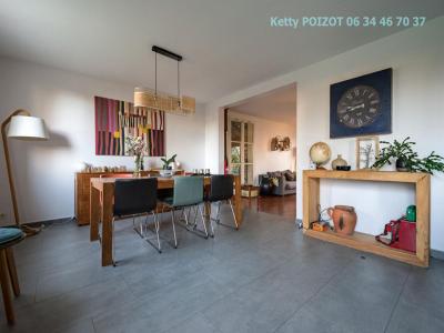 For sale Nantes 8 rooms 167 m2 Loire atlantique (44300) photo 3