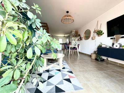 For sale Saint-herblain 3 rooms 74 m2 Loire atlantique (44800) photo 2