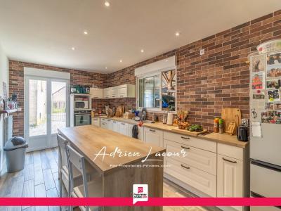 For sale Romorantin-lanthenay 7 rooms 153 m2 Loir et cher (41200) photo 2