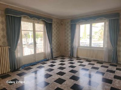 For sale Vigan 10 rooms 218 m2 Gard (30120) photo 0
