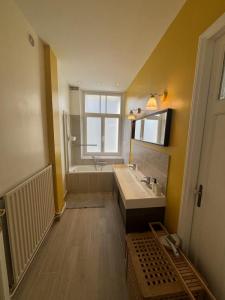 For rent Madeleine 1 room 24 m2 Nord (59110) photo 2