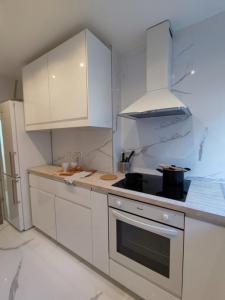 Louer Appartement Paris-20eme-arrondissement 950 euros