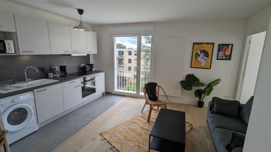 For rent Clichy 5 rooms 24 m2 Hauts de Seine (92110) photo 2