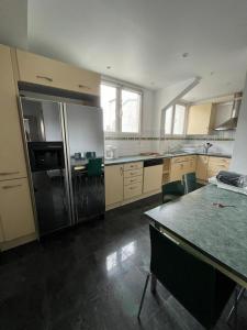 Louer Appartement Paris-16eme-arrondissement 1281 euros