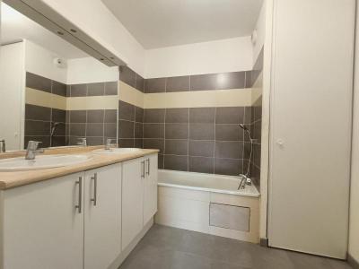 For rent Toulouse 4 rooms 75 m2 Haute garonne (31100) photo 2