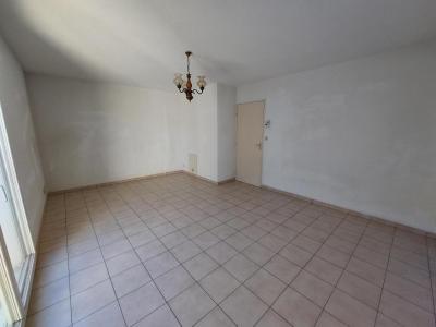 For sale Carpentras 4 rooms 80 m2 Vaucluse (84200) photo 4