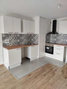 For rent Fontaine-les-dijon 2 rooms 39 m2 Cote d'or (21121) photo 2