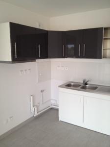 For rent Dijon 2 rooms 43 m2 Cote d'or (21000) photo 1