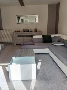 For rent Riom 3 rooms 55 m2 Puy de dome (63200) photo 4