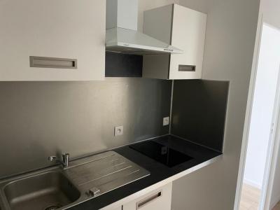 Louer Appartement 30 m2 Saint-ouen
