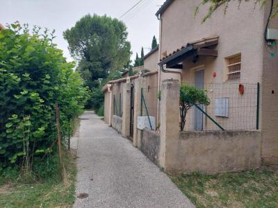 For rent Valreas 82 m2 Vaucluse (84600) photo 0
