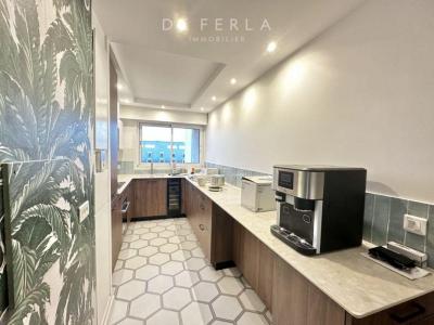 For rent Paris-10eme-arrondissement 4 rooms 93 m2 Paris (75010) photo 4