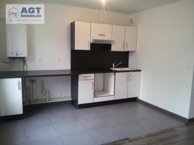 For rent Noailles 2 rooms 43 m2 Oise (60430) photo 1