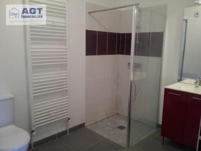 For rent Noailles 2 rooms 43 m2 Oise (60430) photo 3