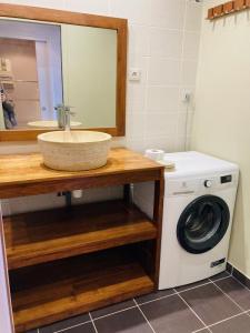 For rent Paris-15eme-arrondissement 1 room 37 m2 Paris (75015) photo 4
