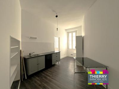 For sale Nantes 3 rooms 71 m2 Loire atlantique (44000) photo 4