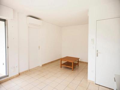 For sale Marseille-8eme-arrondissement 2 rooms 39 m2 Bouches du Rhone (13008) photo 3