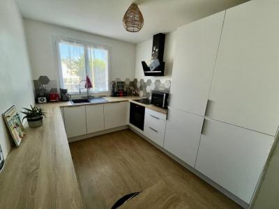 For sale Lorient 3 rooms 56 m2 Morbihan (56100) photo 2