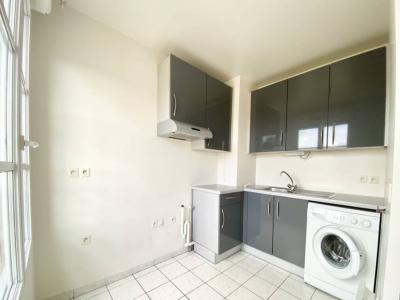 For rent Bondoufle 2 rooms 42 m2 Essonne (91070) photo 2