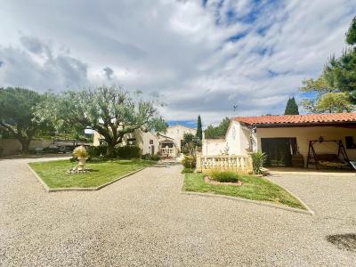 For sale 25 mns via autoroute A9 6 rooms 207 m2 Herault (34000) photo 0