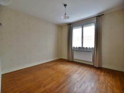 For sale CHOLET DESCARTES 6 rooms 110 m2 Maine et loire (49300) photo 1